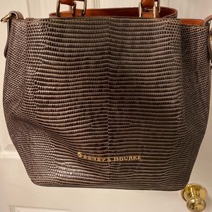 Dooney & Bourke Purse